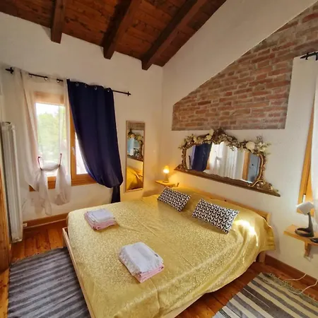 Azienda Agricola Ca' Bianca Bio Bed & Breakfast 2*