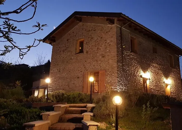 Azienda Agricola Ca' Bianca Bio Alojamento de Acomodação e Pequeno-almoço 3*